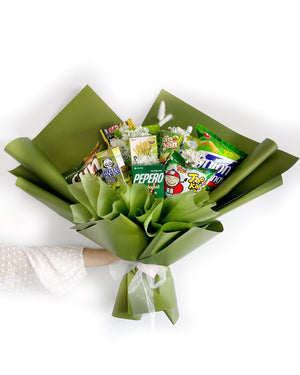 Leafy Green HOORAY Snack Bouquet