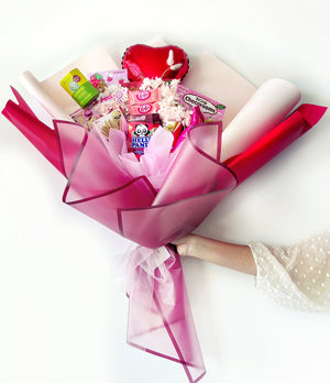 Valentine's HOORAY Snack Bouquet with HIPPERS Blind Box